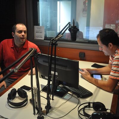 None_Antes de ser entrevistado por Sebasti&aacute;n Catalano_8650735002.jpg