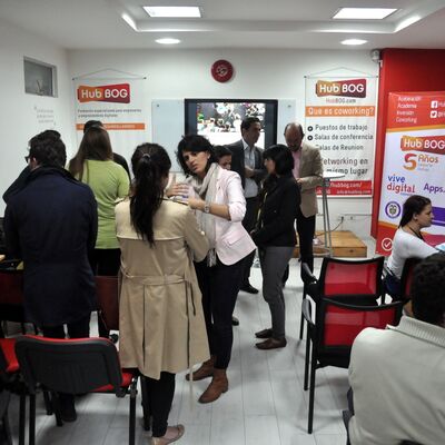 None_Calentando motores_16868500942.jpg