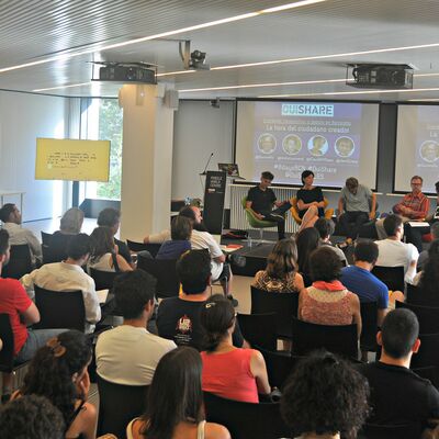 None_OuiShare Talk - La hora del ciudadano creador_14371382918.jpg