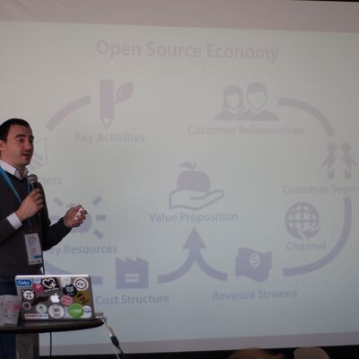 None_OuiShareFest #1_8708937285.jpg