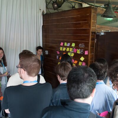 None_OuiShareFest #1_8708947487.jpg